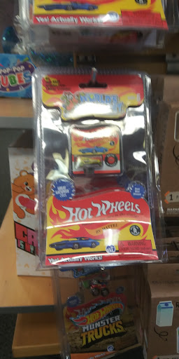 Book Store «Books-A-Million», reviews and photos, 2150 Northwoods Blvd, Charleston, SC 29406, USA