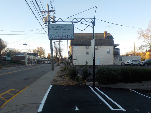 Auto Body Shop «Modern Auto Body-South Orange», reviews and photos, 343 Valley St, South Orange, NJ 07079, USA