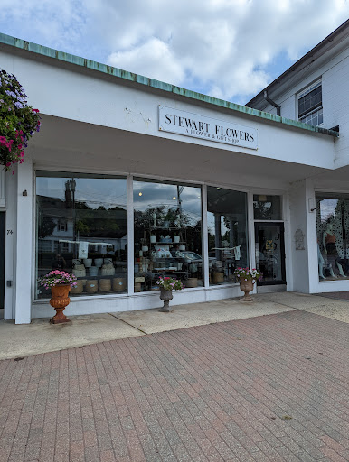 Stewart Flowers & Gifts, 76 Old Ridgefield Rd, Wilton, CT 06897, USA, 