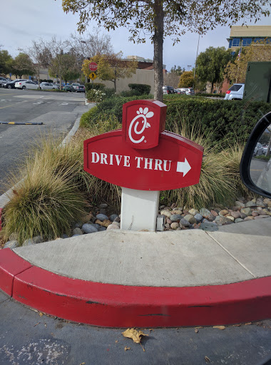 Fast Food Restaurant «Chick-fil-A», reviews and photos, 24180 Magic Mountain Pkwy, Santa Clarita, CA 91355, USA