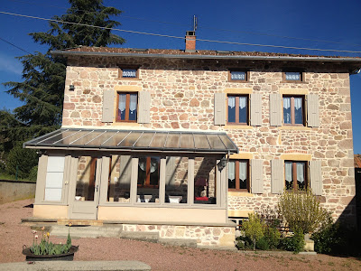 Gite de France, le Noailly. à Belmont-de-la-Loire