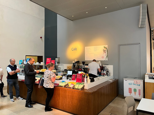 Comments and reviews of Bodleian Library Café