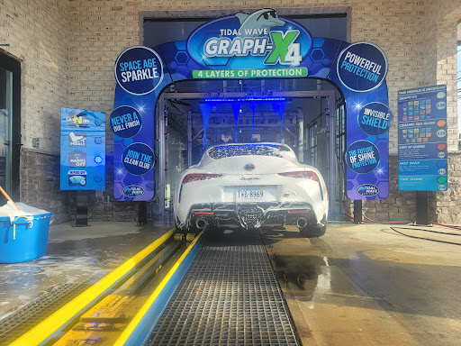 Tidal Wave Auto Spa en Charlottesville
