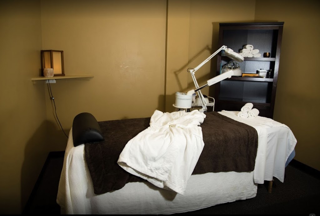 Aura Massage and Skincare 60527