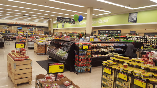 Grocery Store «Jewel-Osco», reviews and photos, 2485 Howard St, Evanston, IL 60202, USA