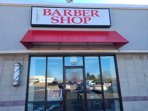 Barber Shop «Park Crest Barber Shop», reviews and photos, 242 E Republic Rd, Springfield, MO 65807, USA