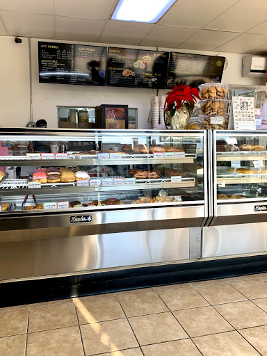 Donut Shop «C & C Donuts», reviews and photos, 1001 W Carson St # C, Torrance, CA 90502, USA