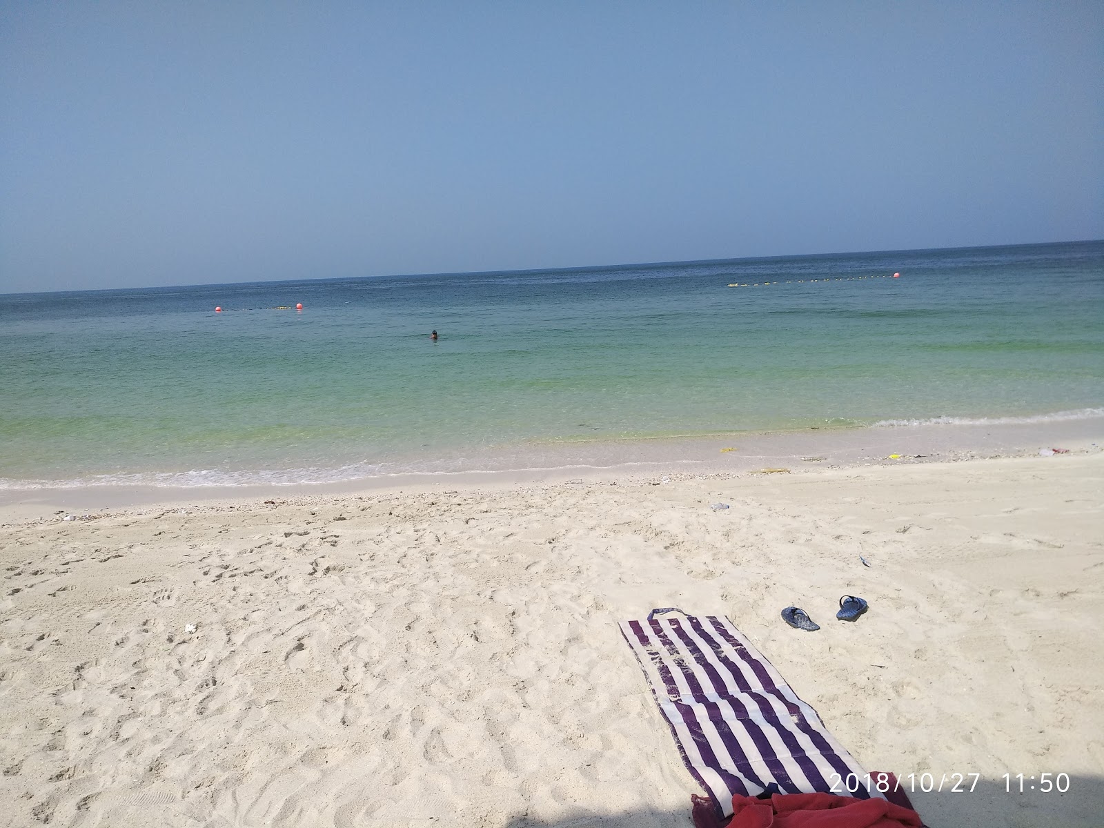 Foto av Ajman Public beach med hög nivå av renlighet
