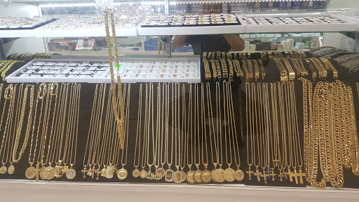 Shopping Mall «Penn Station Shopping Center», reviews and photos, 5600 Silver Hill Rd, District Heights, MD 20747, USA