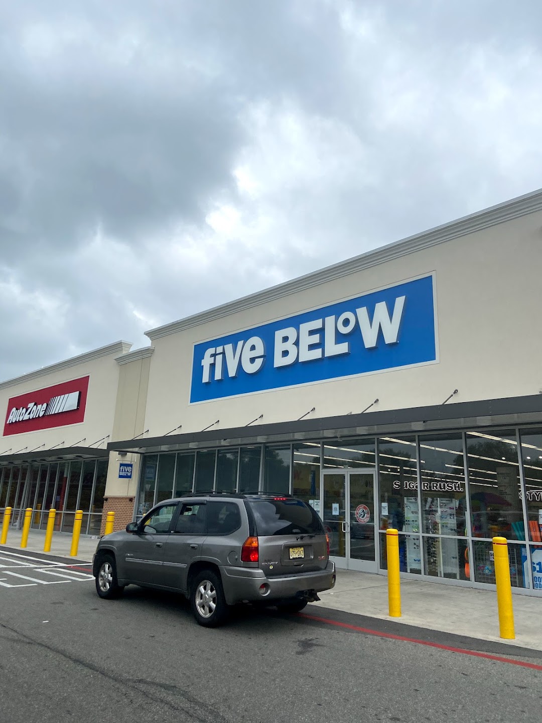 Five Below