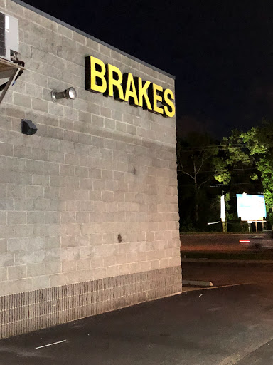 Auto Repair Shop «Meineke Car Care Center», reviews and photos, 2351 Dick Pond Rd, Myrtle Beach, SC 29575, USA