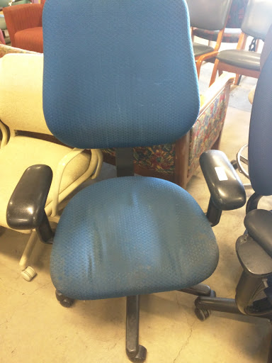 Used Furniture Store «U-M Property Disposition», reviews and photos, 3241 Baxter Rd, Ann Arbor, MI 48109, USA