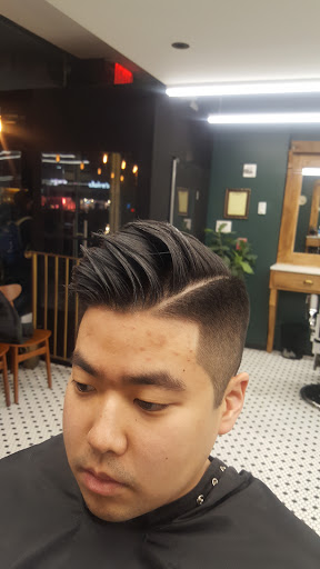 Barber Shop «Flashlight Barber Shop», reviews and photos, 200 Towne Center Cir, Sanford, FL 32771, USA