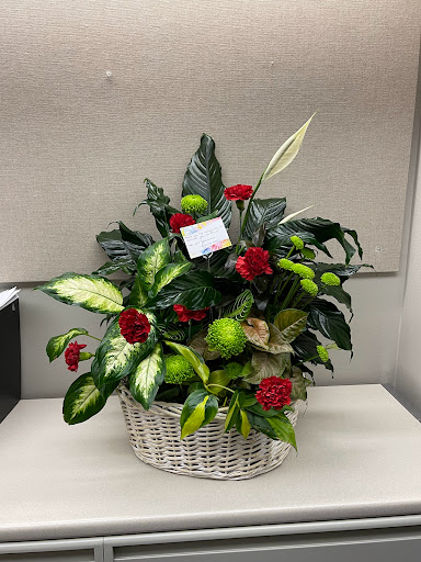 Florist «Flower & Gifts By Renee», reviews and photos, 6914 Schaefer Rd, Dearborn, MI 48126, USA