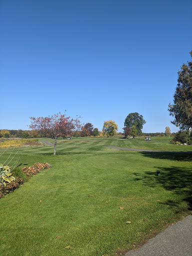 Country Club «Mulberry Hills Country Club», reviews and photos, 3530 Noble Rd, Oxford, MI 48370, USA