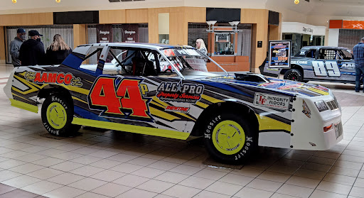 Shopping Mall «Heritage Mall», reviews and photos, 1895 14th Ave SE, Albany, OR 97322, USA