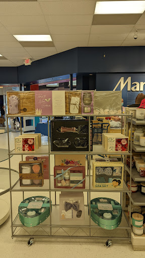 Department Store «Marshalls», reviews and photos, 3000 Grapevine Mills Pkwy, Grapevine, TX 76051, USA