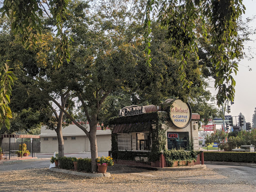 Coffee Shop «Le Boulevard», reviews and photos, 520 S Mooney Blvd, Visalia, CA 93277, USA
