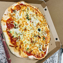 Pizza du Restauration rapide tyzoly snack pizza à Bassan - n°7