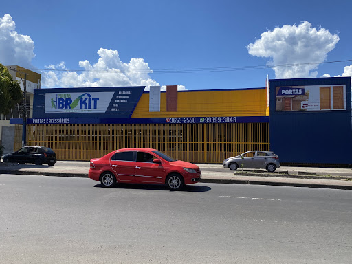 Fornecedor de portas de garagem Manaus