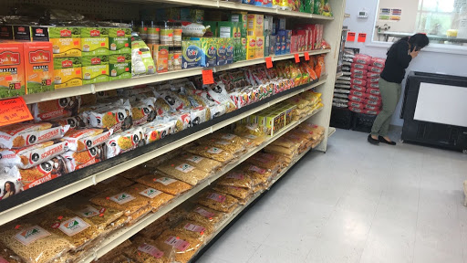 Grocery Store «Apna Bazar - Indian Grocery and Halal Meat», reviews and photos, 3750 S Houston Levee Rd #107, Collierville, TN 38017, USA