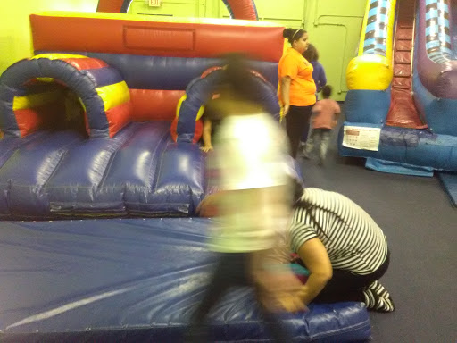 Party Planner «KaZoing! Party & Play», reviews and photos, 3600 Chamberlain Ln Suite 218, Louisville, KY 40241, USA