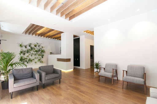CLINICA DENTAL ECCO en Valencia, Valencia