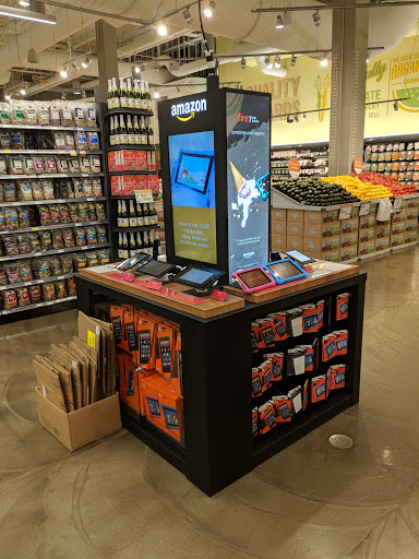 Grocery Store «Whole Foods Market», reviews and photos, 2210 Westlake Ave, Seattle, WA 98121, USA