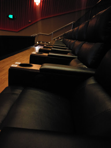 Movie Theater «Edwards Camarillo Palace 12 & IMAX», reviews and photos, 680 Ventura Blvd, Camarillo, CA 93010, USA