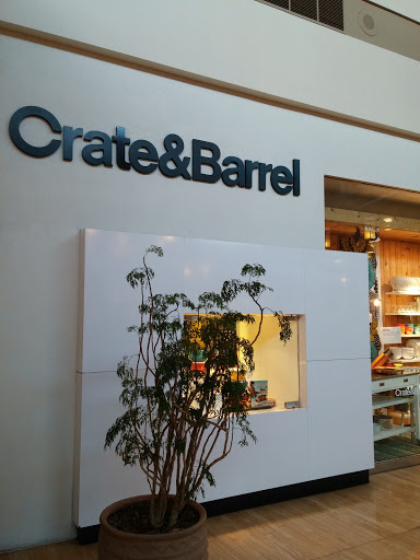 Furniture Store «Crate and Barrel», reviews and photos, 8505 Park Meadows Center Dr, Lone Tree, CO 80124, USA