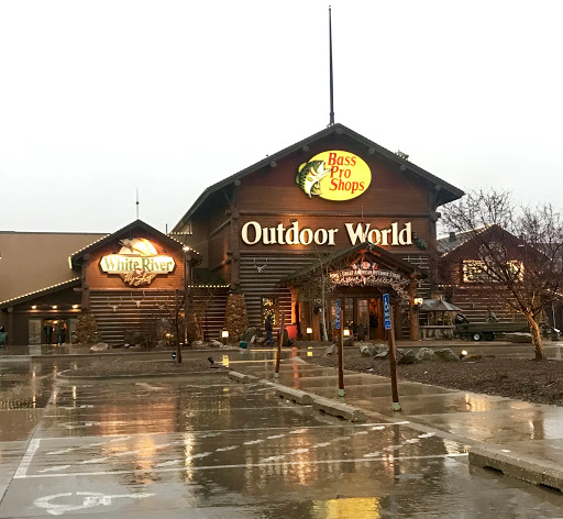 Sporting Goods Store «Bass Pro Shops», reviews and photos, 1000 Bass Pro Dr NW, Altoona, IA 50009, USA