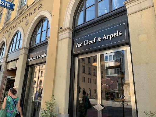 Van Cleef & Arpels (Munich - Maximilianstrasse)