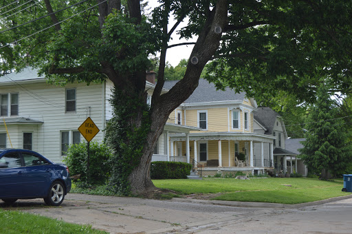 Upper Alton Historic District, 1898-1800 Evergreen Ave, Alton, IL 62002, United States