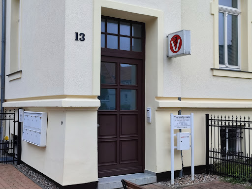 Dr.med.vet. Dirk Krüger Tierarzt unter Rostock, 