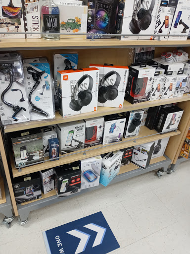 Department Store «Marshalls», reviews and photos, 80 Main St, Reading, MA 01867, USA