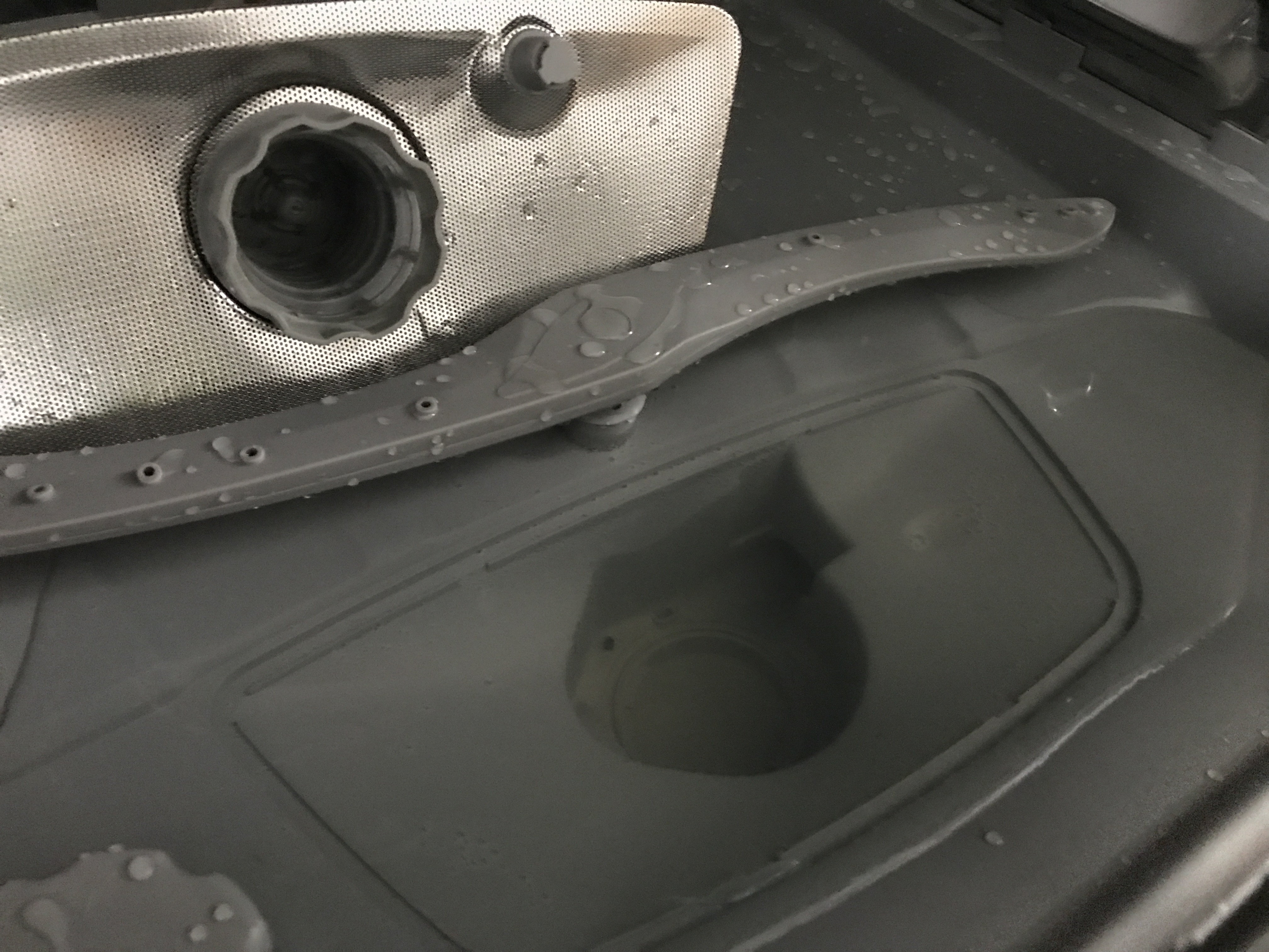 Photo n° 2 de l'avis de Kosova.v fait le 01/12/2023 à 12:16