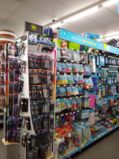 Discount Store «Dollar General», reviews and photos, 36 Winter Place Lane, Newland, NC 28657, USA