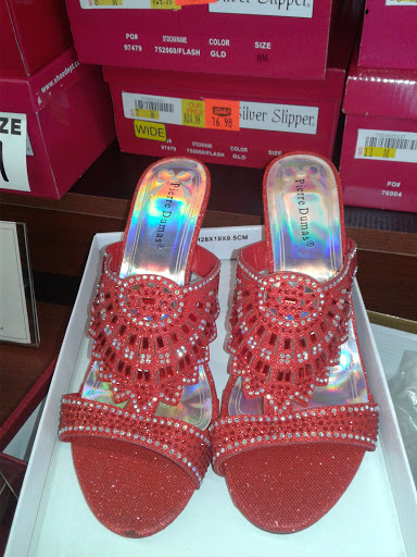 Shoe Store «Shoe Dept. Encore», reviews and photos, 8163 E Broad St, Reynoldsburg, OH 43068, USA