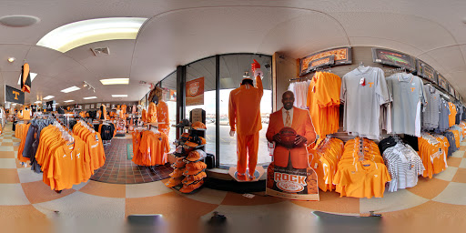Sportswear Store «HoundDogs of Knoxville», reviews and photos, 9250 Kingston Pike, Knoxville, TN 37922, USA