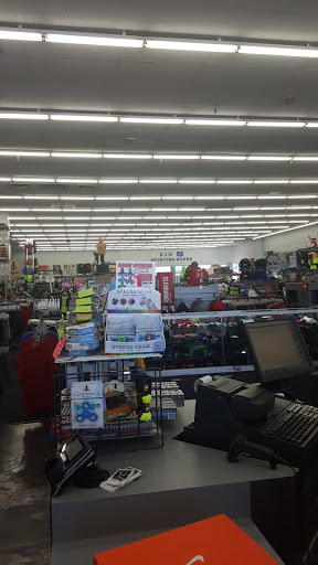 Sporting Goods Store «Big 5 Sporting Goods - Deer Valley», reviews and photos, 1919 W Bell Rd, Phoenix, AZ 85023, USA