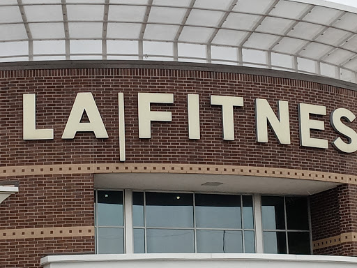 Gym «LA Fitness», reviews and photos, 31055 Gratiot Ave, Roseville, MI 48066, USA