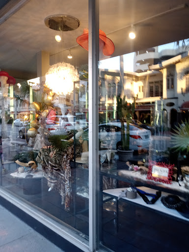 Beauty Salon «Ana Molinari Salon Spa Boutique», reviews and photos, 52 S Palm Ave, Sarasota, FL 34236, USA