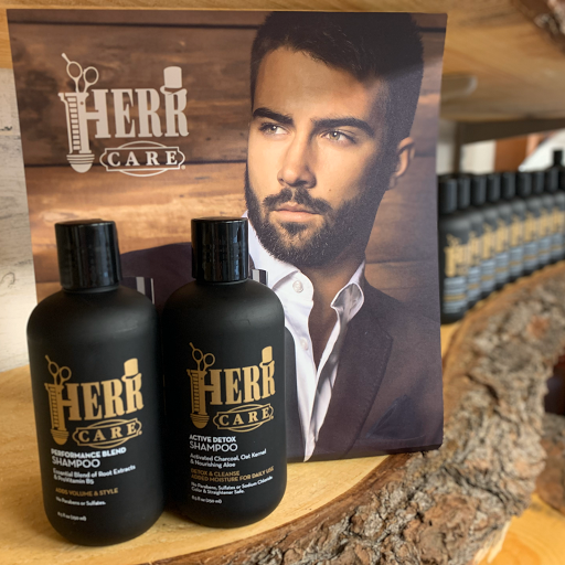 Barber Shop «Herrcutters Barber Shop», reviews and photos, 21 Tokeneke Rd, Darien, CT 06820, USA