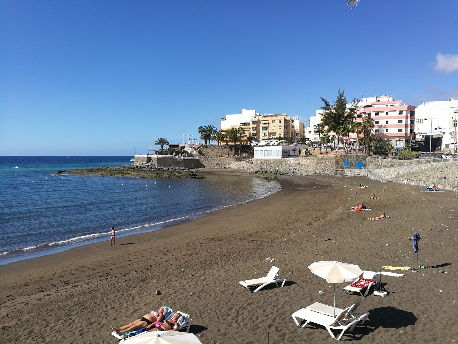 Valokuva Playa Las Maranuelasista. ja asutus