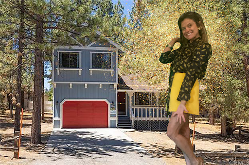 Rachael Smith COMPASS - Real Estate Agent- Big Bear Lake, CA image