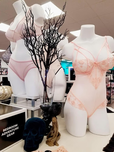 Adult Entertainment Store «Adult Video Warehouse», reviews and photos, 4500 N Powerline Rd, Pompano Beach, FL 33073, USA