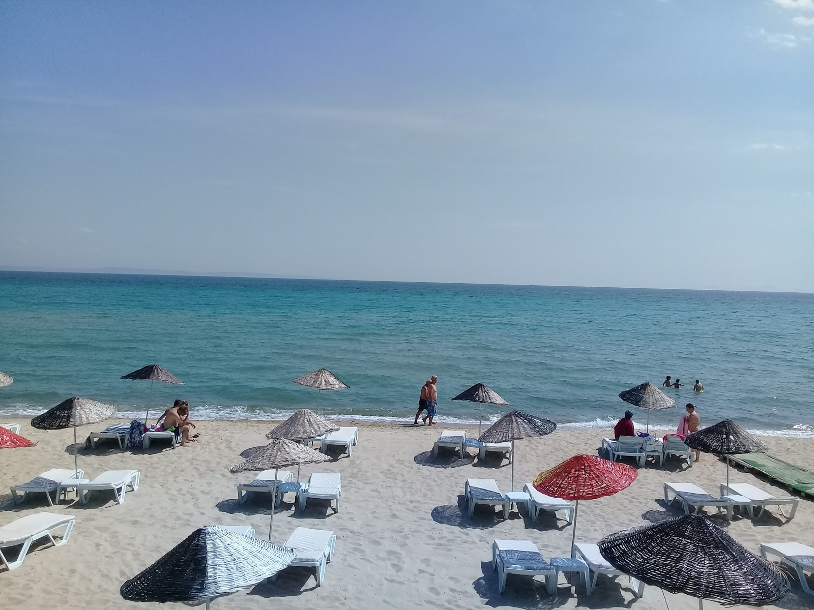 Photo de Vakif beach avec droit et long