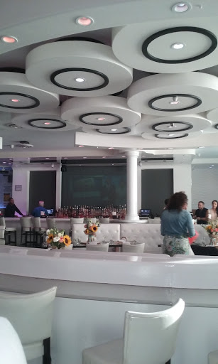 Latin American Restaurant «Silhouette», reviews and photos, 5668 Broadway, Bronx, NY 10463, USA