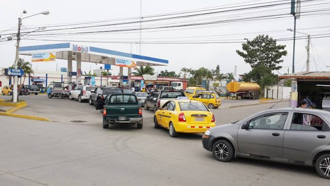 Comentarios y opiniones de 5 Gasolinera Mobil Puerto Bolivar Particular