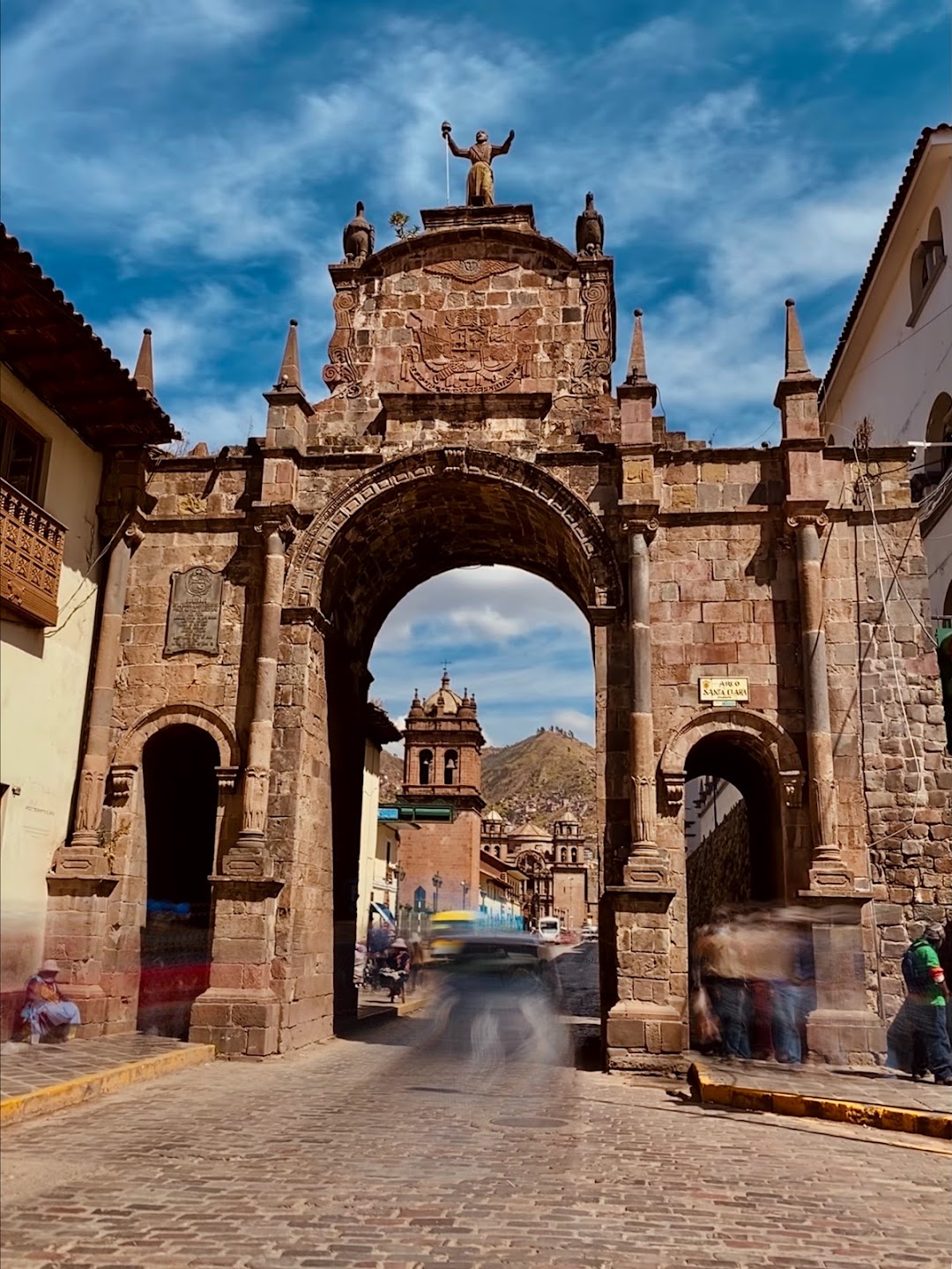 Arco de Santa Clara, Cuzco Perú